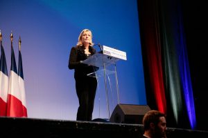 Marine Le Pen au Zénith de Paris, avril 2012