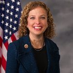 Portrait officiel de Debbie Wasserman Schultz en tant que membre de la Chambre (2013)